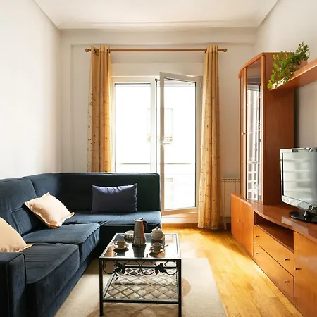 Riosella Centro * リバデセリャ